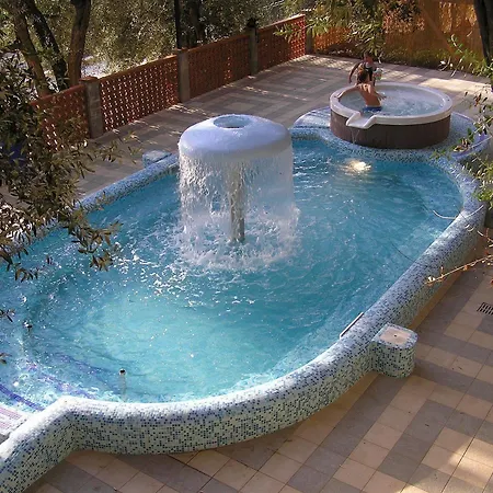 Villaggio Turistico Bleu Village מלון מטה